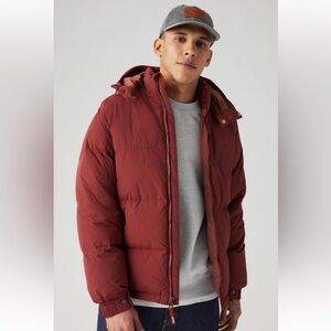 Levi’s Rockridge short down puffer jacket